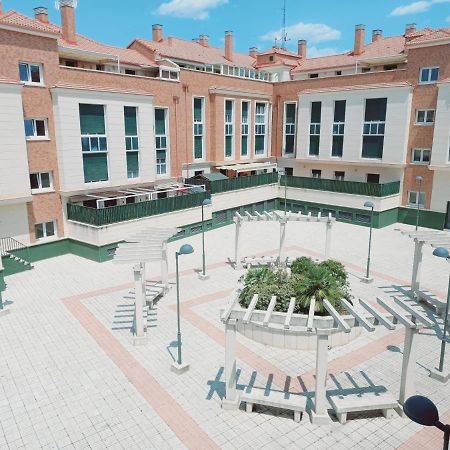 Apartamento Para 5 Personas Con Garaje A 10 Minutos De Valladolid Luaran gambar