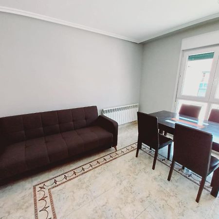 Apartamento Para 5 Personas Con Garaje A 10 Minutos De Valladolid Luaran gambar