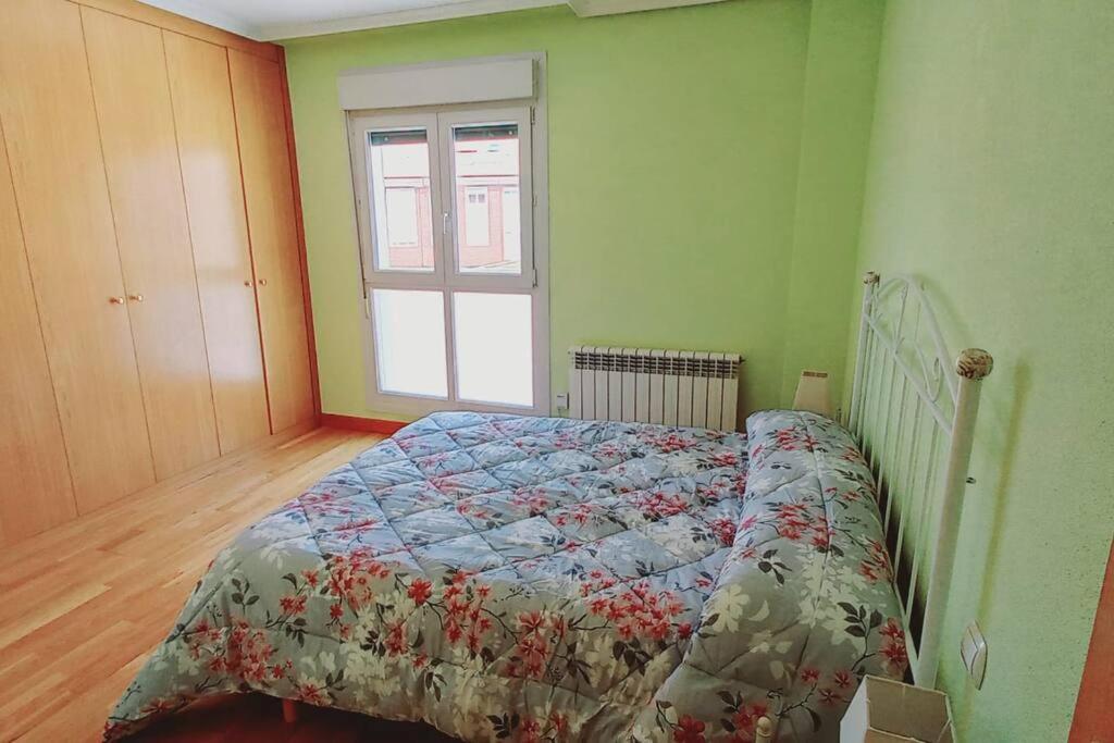 Apartamento Para 5 Personas Con Garaje A 10 Minutos De Valladolid Luaran gambar