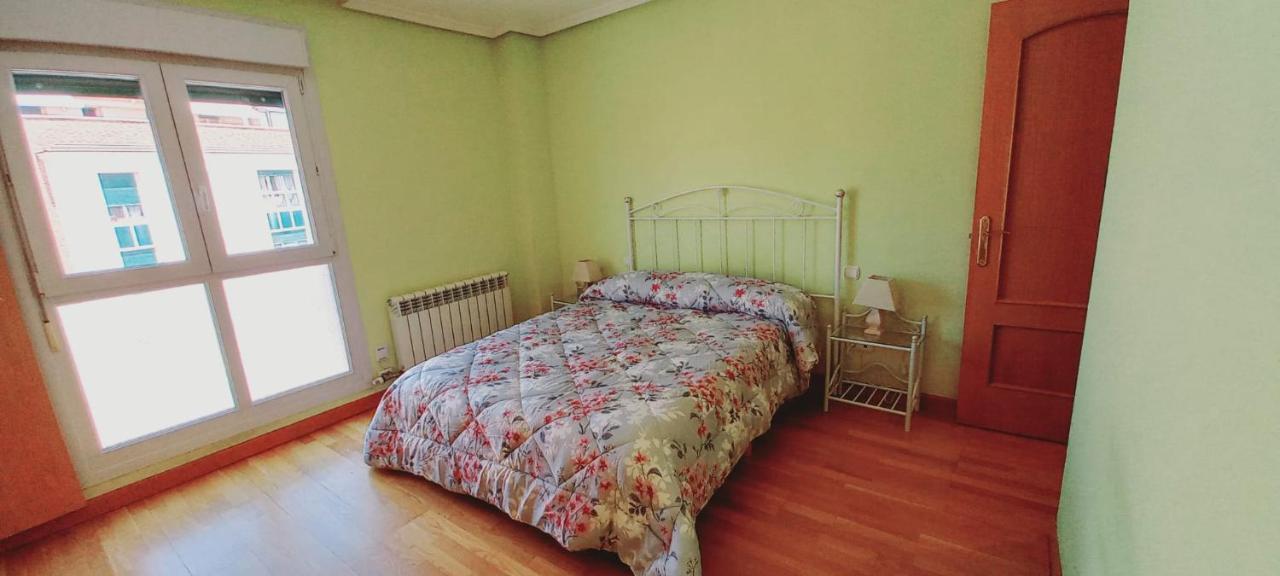 Apartamento Para 5 Personas Con Garaje A 10 Minutos De Valladolid Luaran gambar